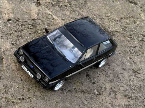 1:18 Ford Fiesta MK1 XR2i Bj.1981+ Revolution Alufelgen mit OVP
